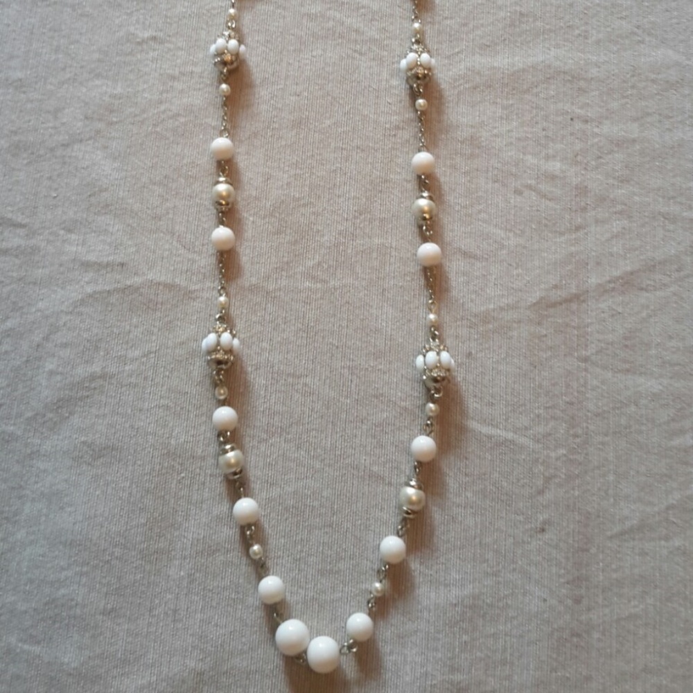 Ann Taylor Loft  White and Gold Necklace